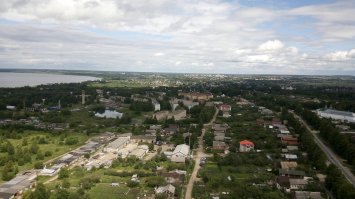 Добавлю свои фото Переславля и Плещеева озера.