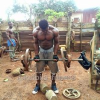 По мне так это все клоуны... Тру-гэнгста должны внушать уважение...