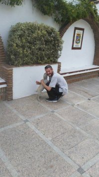 Чуть больше года назад забрал его из приюта, его реакция спустя 10-ть минут :)

Всем добра :)