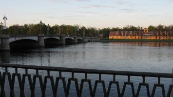 Ушаковский мост в С-Петербурге