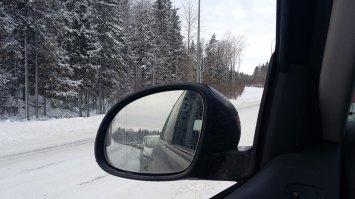 Да никакой маниакальности. После крымнаша лично мы почувствовали на себе упадок качества продуктов на российском рынке. Не, ну те, кто боярку хлебал может и не заметили ничего, а мы заметили. И километровые очереди на финской границе говорят сами за себя)