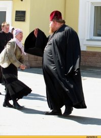 Отдали мой авиабилет батюшке в рясе
