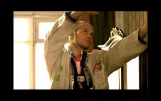 Первый в Великобритании парень-модель с синдромом Дауна