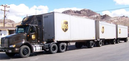 Подобное перевозят не в таких грузовичках, что на фотках в фишке )