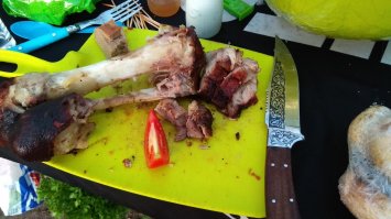 а это моя :) коптил в лесу
жаль только, что быстро закончилась )))