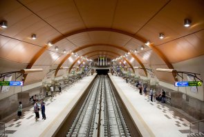 Это самые красивые станции метро???