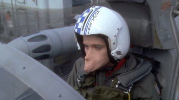 Чёт навеяло ....
 "Горячие головы"