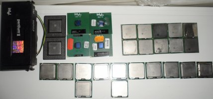 Выкладывал как-то свою коллекцию уже. Повторю.
К этому моменту пара экземпляров добавилась, но хрен с ними..