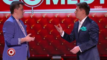 -Ты снялся в самом лучшем фильме...
-Я снялся в "Служебном романе"?
-Нет, так и называется: "Самый лучший фильм"...
-Я в этом дерьме снялся?!