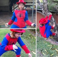 Похоже, тетенька не  напилась, а  что-то другое - обкурилась или еще что.