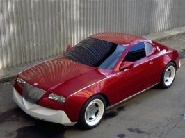 МАМИшные автомобили. раз в несколько лет обновляют постамент возле универа