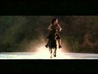 А. Миронова, гляжу, уже  выложили. А кто помнит скачки по затопленной косе из первых кадров фильма "Остров головорезов"?