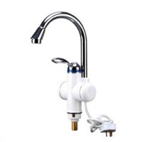 Я klevf.? что это проточный водонагреватель на кран. Они нынче очень компактные бывают. Просто сколхожен не на штатное место.