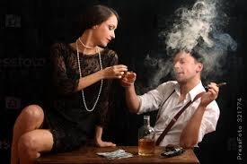 то что представляют мужчины нри слове УШЕЛ В РАЗНОС.

а вот что подумает женщина: