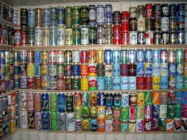 Эту шляпу в конце 80-х, днем с огнем не сыщешь было. Массово эта хрень стала появляться только в начале 90-х, когда от СССР остались только рожки да ножки. Помню, сам собирал. Все остальное - значки, марки, монеты, вымпелы, металлолом, макулатуру и другой хлам, в СССР собирали, подтверждаю.