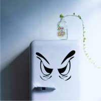 У меня другая проблема была, когда купил новый холодильник он очень шумно работал, аж вся кухня вибрировала. (через пол-года вроде успокоился теперь тихо работает, Аристон).