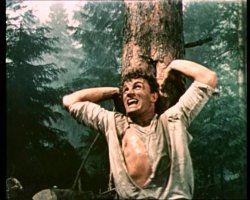 Евгений Урбанский не был готов к съемкам и погиб глупо...
Актеры часто ассоциируют себя с героями которых играют, но сами героями никак не являются.