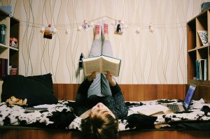 А потом приносят ноуты с фразами "ой, а чето он не включается".