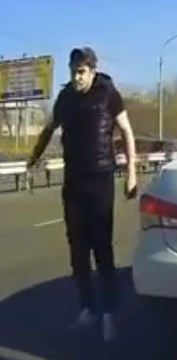 Аааахахахаха, куда это чучело полезло))))