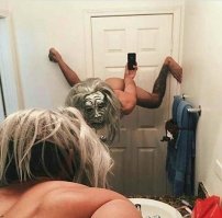 8 самых нелепых селфи, которые не стоило делать