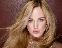 Единственный рыжик в Голливуде, без которого мне будет грустно: Caity Lotz