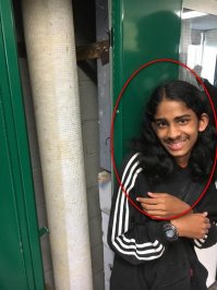 Пофиг на трубу, объясните, что за хрень справа ?!?!