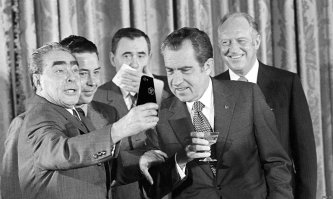 Ну как-нибудь вот так: