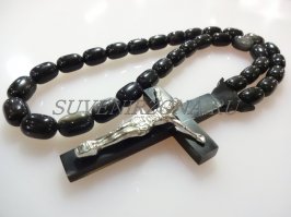 Тюнинг не завершен... Отсутствуют чётки на салонном зеркале заднего вида...