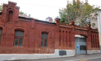 Вот кстати конюшня 19 века к примеру, важны условия проживания а не первичное использование обьект