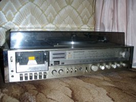 Интересно, что стоило дороже Жигулей? Вот такая балалайка со своими честными сорока ваттами стоила три тысячи рублей: