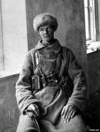 Глядя на него, вот тут чувствуется вся мощь красной армии.