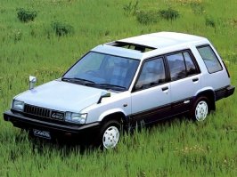 toyota carib в 80-е имел систему регулирования клиренса до 5см вверх-вниз Height Control. Подключаемый 4wd.