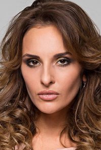 Похожа на Софью