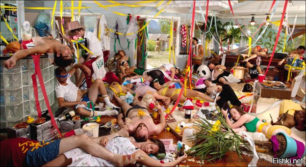 Реальные фотографии с российских вечеринок, на которых что-то пошло не так