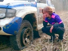 А кто тут Б.Игнатенко или С.Русланов?
Или это их техник?