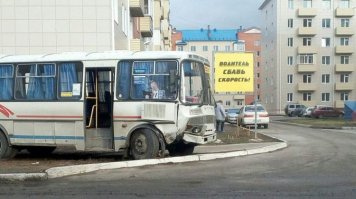 Прямо готовый плакат получился! Распечатать как постер и вешать в автохозяйствах.