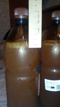 Так они даже в такие бутылки еще и не доливают.