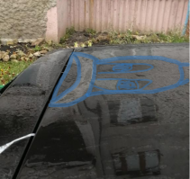 Я один вижу грустного обдолбанного Дональда Дака?