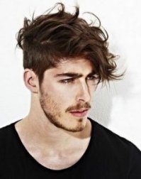 Они выглядят не более по-идиотски чем некоторые современные модные прически.