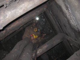 "конь" - это мера (объем) угля, срубав которого нужно обязательно закрепить обнаженное пространство, т.е. поставить комплект призабойного крепления.