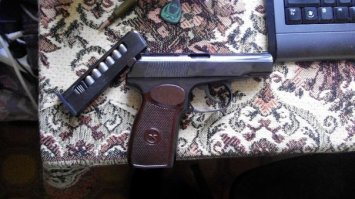 Насчет ПМ на 102% согласен. У самого есть)))
Есть в мире пистолеты и получше конечно, но это не повод лить помои на ПМ и ТТ.