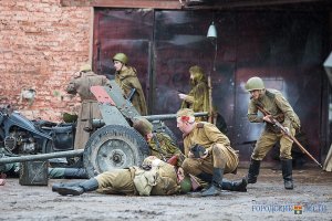 вот тебе Пак-36... Ну ка пальни из него реактивкой....