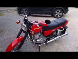 ААААА!!!!!!!! У бати была! "Вишнёвка"!!! Потом купил "серокрылку". А у меня уже была "скамейка".