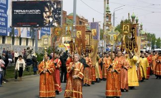 (С)...Инициалы JC совпадают с инициалами Иисуса Христа (Jesus Christ). Джон Коннор   спаситель. (/С)