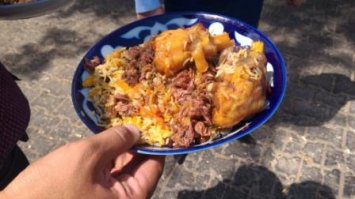 В центре плова около телебашни вот такую прелесть делают.