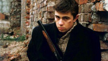 Меня в школе так учили, в Африке негры.