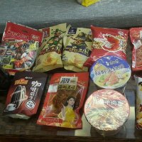 Нуууу не знаю, на скок я люблю экзотическую жрачку, в разных странах все пытаюсь необычное сожрать, такоготне встечала. Хотя были то  только на острове хайнань, но может от региона зависит, я ток лапы кур пробовала - ну так, ниочем..
А вот вкусняшки ..ммм...