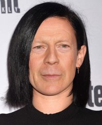 Видел я их как-то по телеку. Действительно симпатичные. 
Ну а что касается Брюса..... Вот.