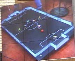 Всего то по 2 робота в команде? Раньше было больше.