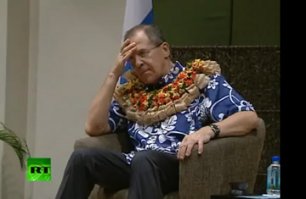 Ну а Лаврова на Фиджи разве не помните? Викторыч страху у них натерпелся
